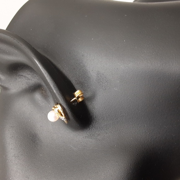 10K Yellow and White Gold Pearl Earrings - Picture 6 of 14